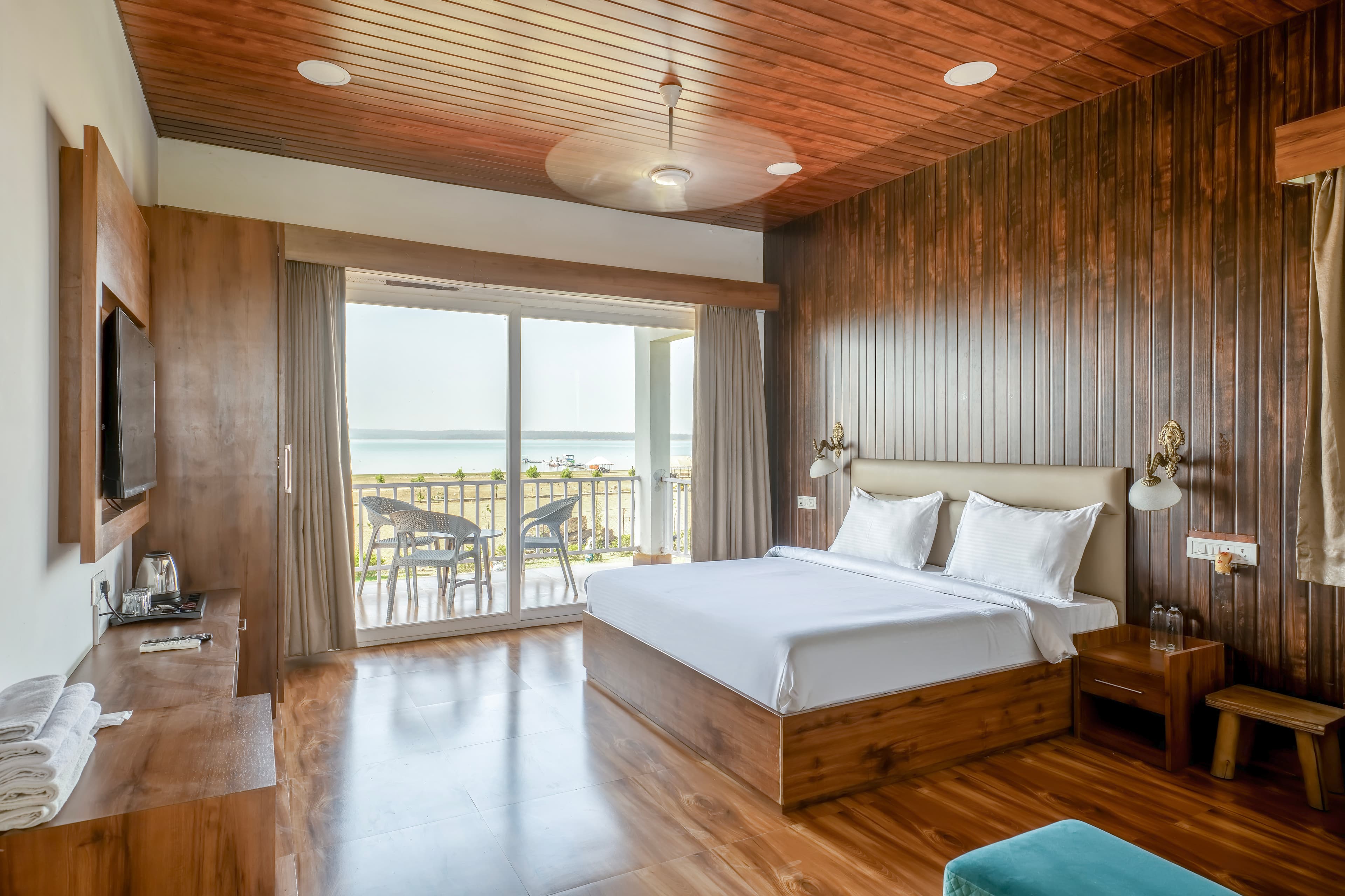 Luxury accommodation at Empyrean Hotel and Resort Bhilai - Premium rooms and suites