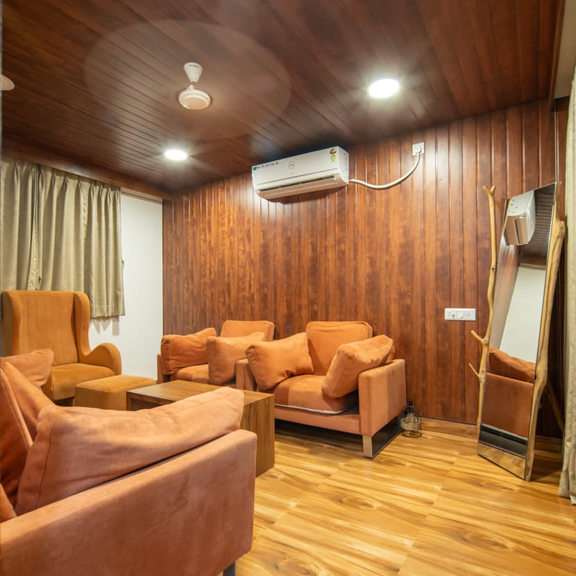 Luxury room accommodation at Empyrean Hotel Bhilai - Premium room view 7