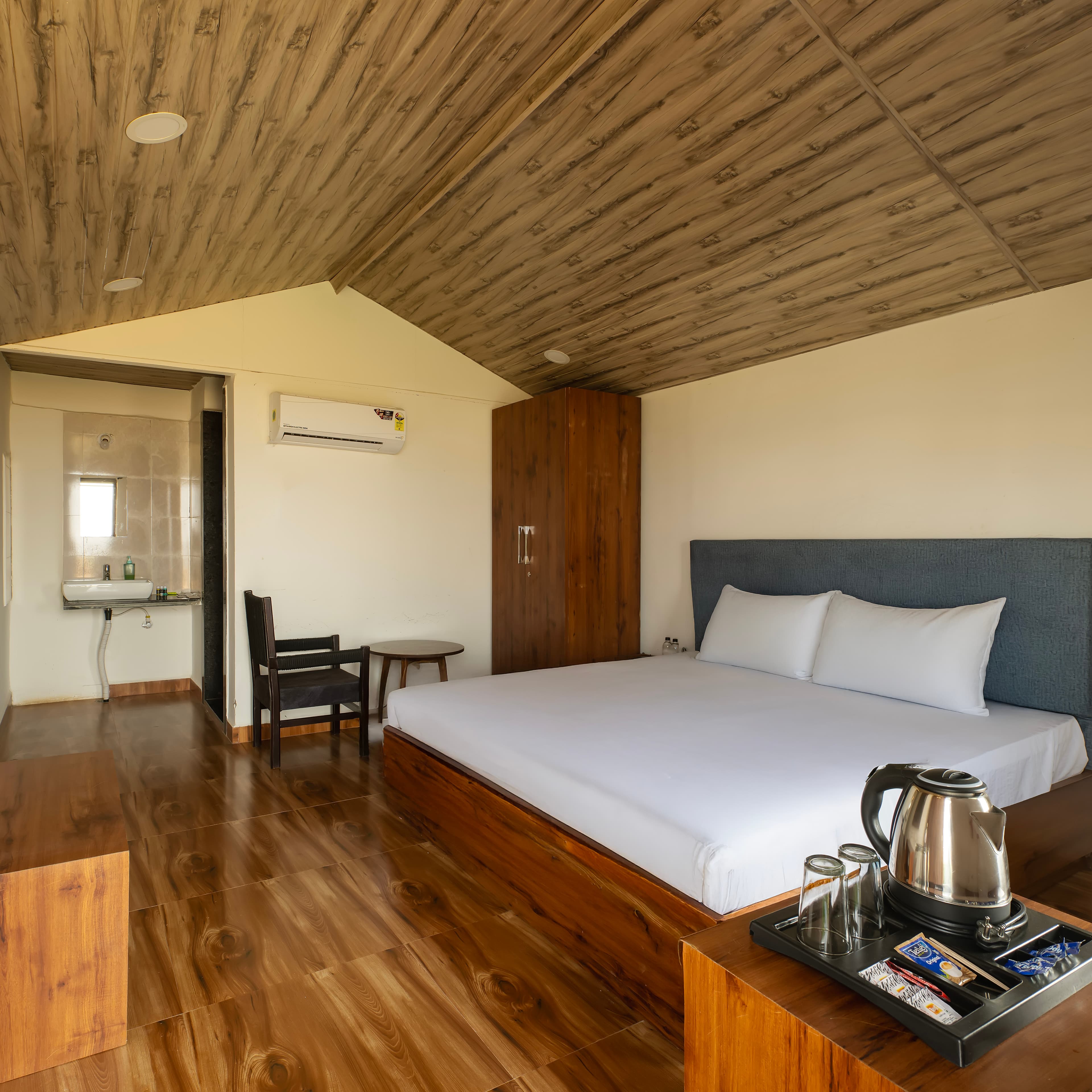 Empyrean Lake Resort Balod Gallery Image 7